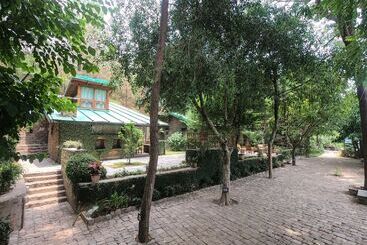 Aamod Monolith Resort Bhimtal