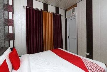 هتل Parkview Residency By Oyo Rooms