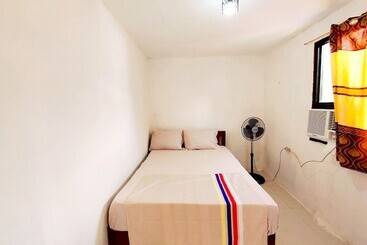 La Mallorca Backpackers Inn   Hostel   Adults Only