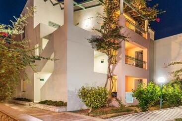 Lotus Hotel Apartments