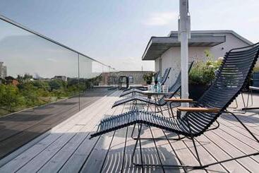Oberdeck Studio Apartments   Adults Only
