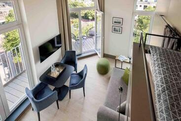 Oberdeck Studio Apartments   Adults Only