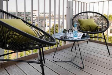 Oberdeck Studio Apartments   Adults Only