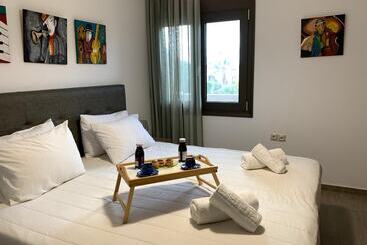 פנסיון Angela S Sea View 3 Bd House