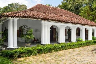 پانسیون The Kandy House