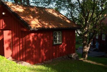 Vandrarhemmet Mangelgården   Hostel