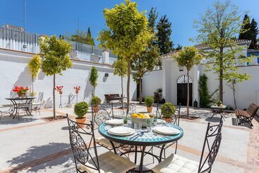Fantastic 4 Bd & 4 Bth Apartm With Comunnal Terrace.. Carmen San Ignacio I