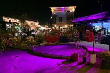 هتل Little Rock Cebu