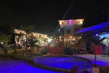هتل Little Rock Cebu