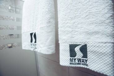 هتل My Way Boulevard