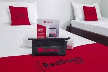 پانسیون Reddoorz @ Vp Inting Street