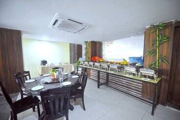 Pipul Hotels & Resorts