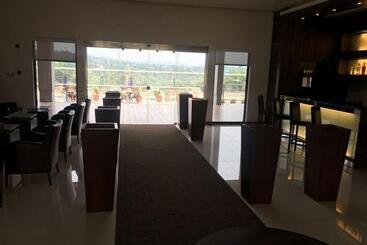 Golden Tulip Agulu Lake Hotel & Resort