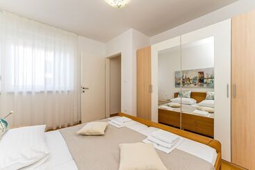 پانسیون Summer Breeze Apartments