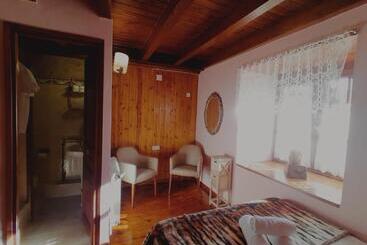 Casa Rural Dera Hont
