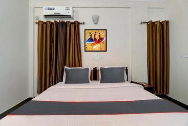 Hotel Super Collection O Green View Homes Near Nexus