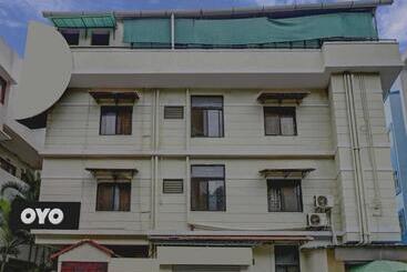 Hotel Super Collection O Green View Homes Near Nexus