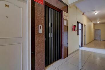 Hotel Super Collection O Green View Homes Near Nexus
