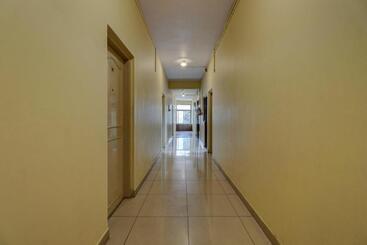 Hotel Super Collection O Green View Homes Near Nexus