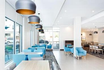 هتل Hyatt Place Kelowna