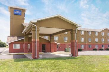 هتل Baymont By Wyndham Huber Heights Dayton
