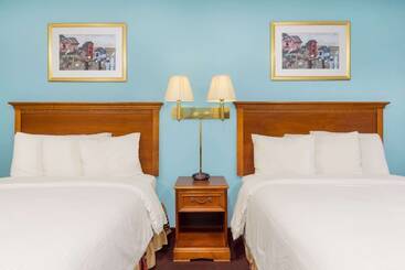 هتل Baymont By Wyndham Huber Heights Dayton
