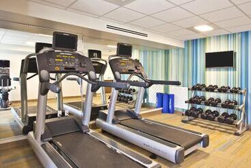 ホテル Holiday Inn Express Boston Waltham, An Ihg