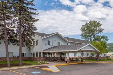 هتل Super 8 By Wyndham Duluth