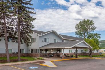 هتل Super 8 By Wyndham Duluth