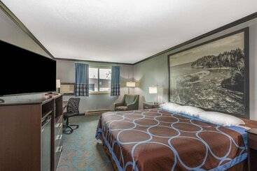 هتل Super 8 By Wyndham Duluth