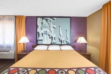 בית מלון כפרי Super 8 By Wyndham Natchitoches