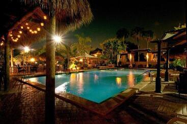 Tahitian Inn Boutique Hotel Tampa