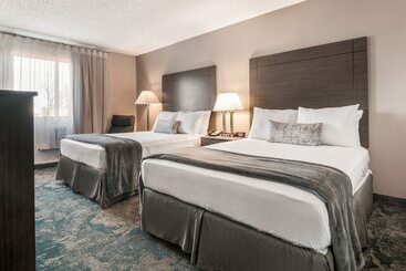 مُتل American Inn & Suites Metro Airport