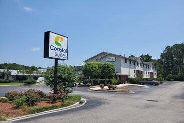 مُتل Coastal Inn & Suites