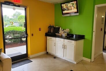 مُتل Coastal Inn & Suites