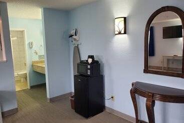 مُتل Coastal Inn & Suites