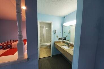 مُتل Coastal Inn & Suites