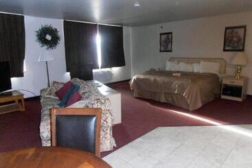 汽车旅馆  Quality Inn Thermopolis Near Hot Springs
