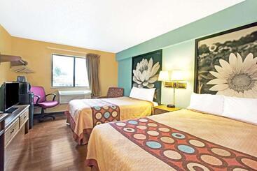 مُتل Super 8 By Wyndham Baltimore/essex Area