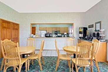 مُتل Super 8 By Wyndham Belgrade/bozeman Airport