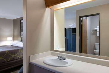 مُتل Super 8 By Wyndham Belgrade/bozeman Airport
