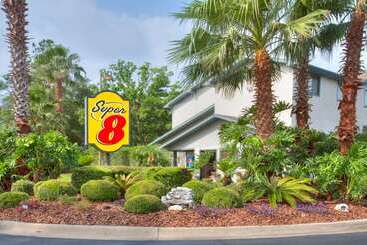 مُتل Super 8 Gainesville I 75 Hospital University Area
