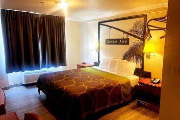مُتل Super 8 By Wyndham Hollywood/la Area