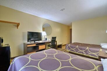 مُتل Super 8 By Wyndham Latham   Albany Airport