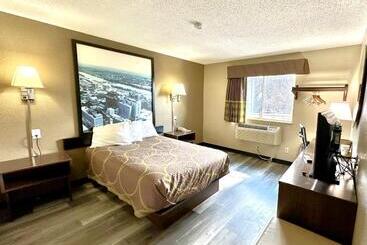 مُتل Super 8 By Wyndham Latham   Albany Airport
