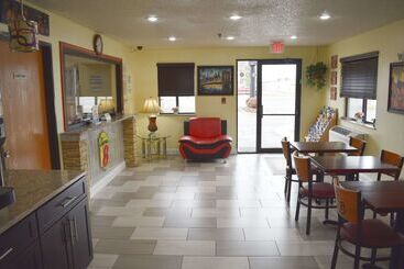 مُتل Super 8 By Wyndham Newport News/jefferson Ave