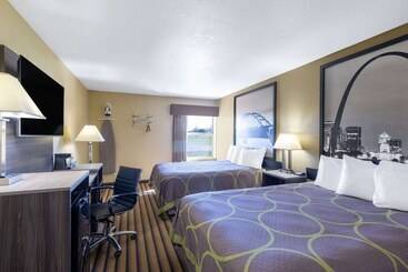 汽车旅馆  Super 8 By Wyndham Nixa/springfield Area