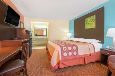 مُتل Super 8 By Wyndham Tulsa