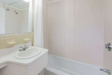 مُتل Super 8 By Wyndham W Yarmouth Hyannis/cape Cod
