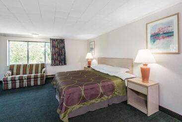 مُتل Super 8 By Wyndham W Yarmouth Hyannis/cape Cod